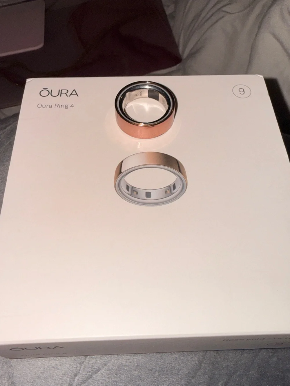 Oura Ring Gen 4 (Size 9) & Charger Dock - Rose Gold